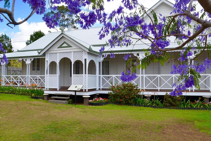 Private Tour To Paronella Park, Historic Village Herberton And Wild Life Wallaby - Dalby Accommodation